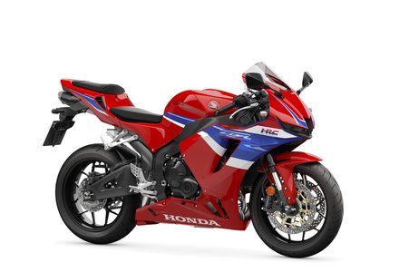 24YM_CBR600RR_Studio_GrandPrixRed-1-scaled