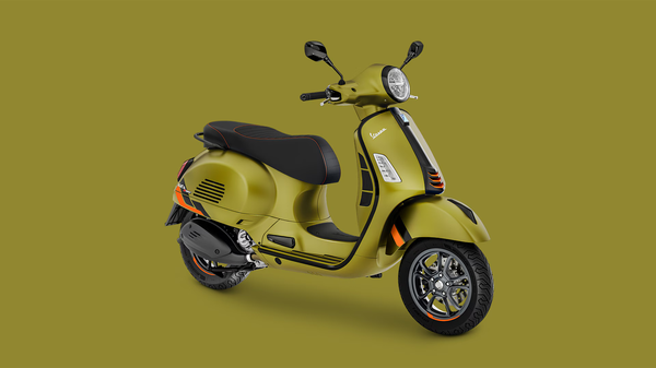 Vespa_Facelift_GTS_Supersport_310_gallery_1920x1080_Verde+ambizioso_1